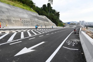 bukit-kukus-paired-road-2