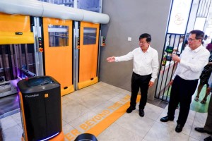 bayana-robot