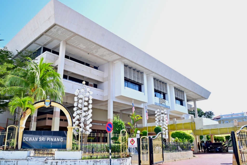 dewan-sri-pinang